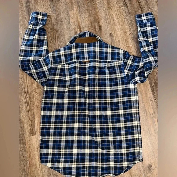 Orvis • “The Perfect Flannel” Shirt - Picture 8 of 10